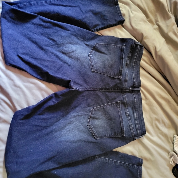 Jeans - Picture 2 of 2